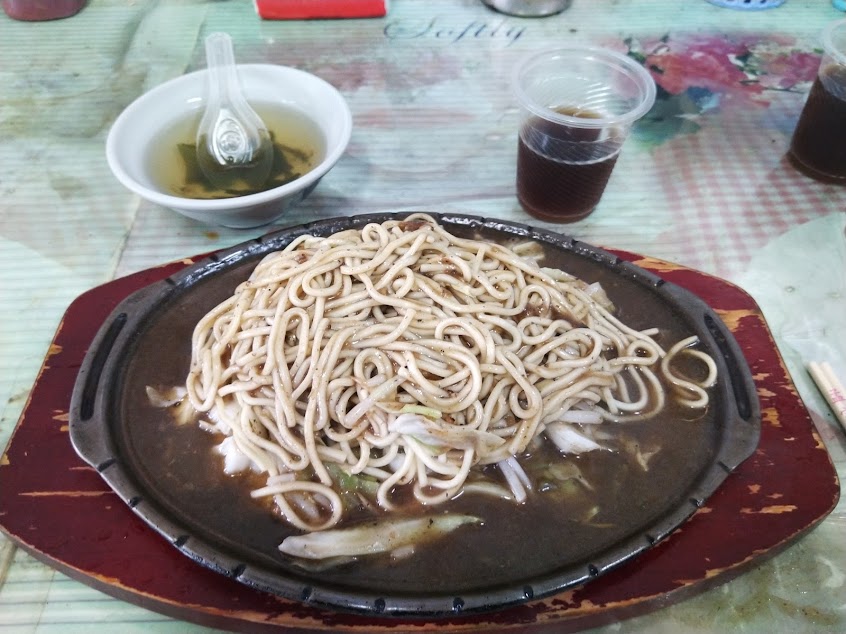 正濟素食鐵板麵