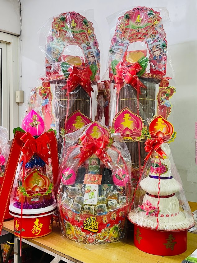 吉田壽桃饅頭專賣店(郵局旁)