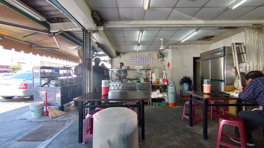 社頭豬腳張田中店
