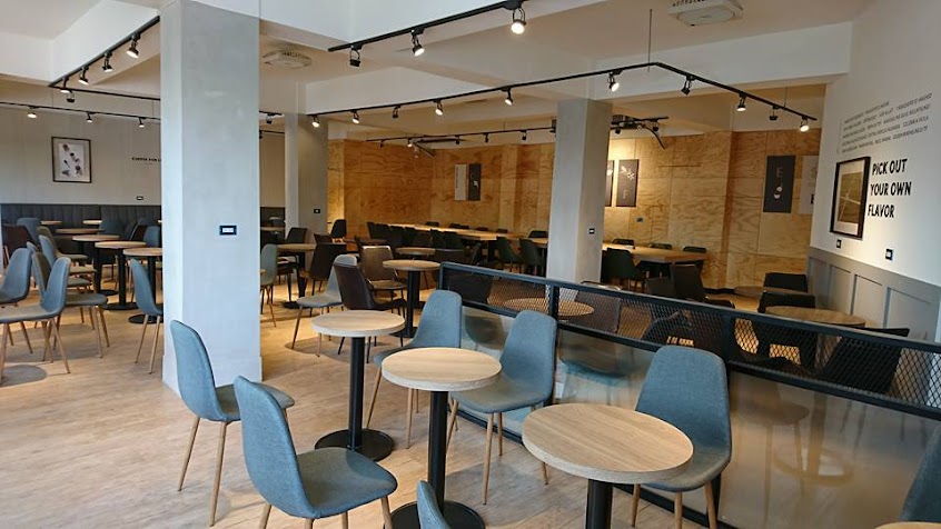 Louisa Coffee 路易．莎咖啡(溪湖門市)