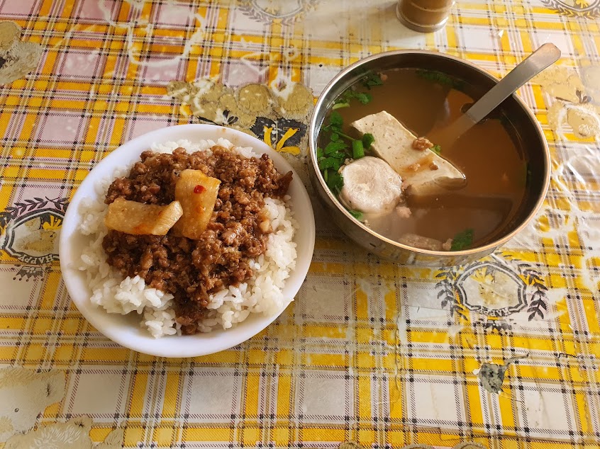社中潘拉仔麵