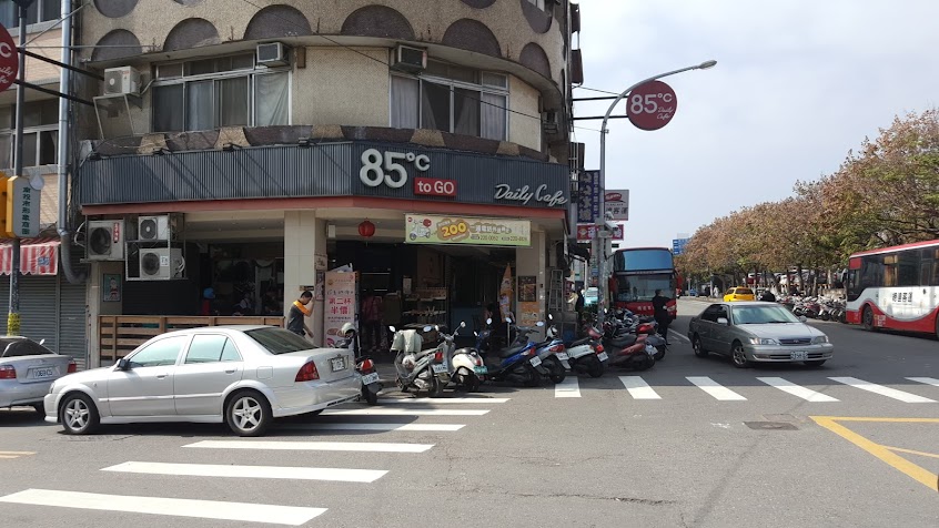85°C Bakery Cafe (85度C咖啡蛋糕飲料麵包-南投大同店)