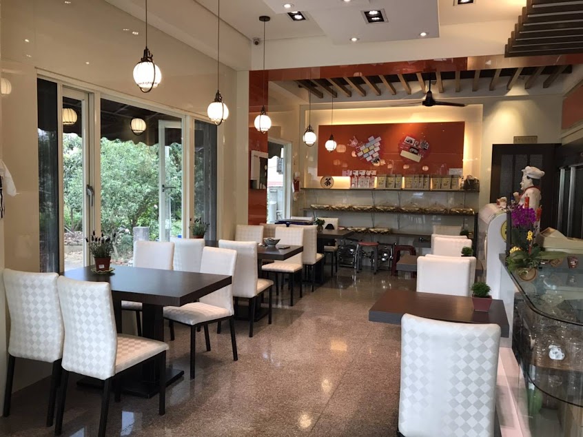 愛的複合式烘培屋