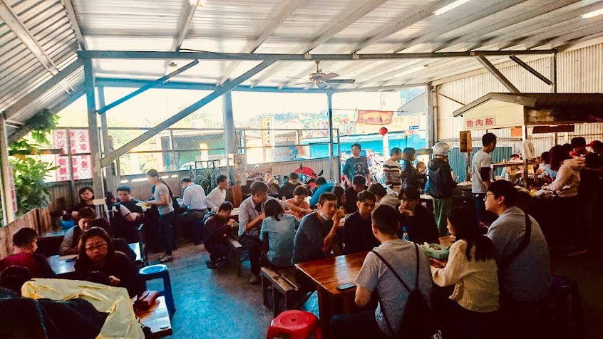 竹山橋頭麵店
