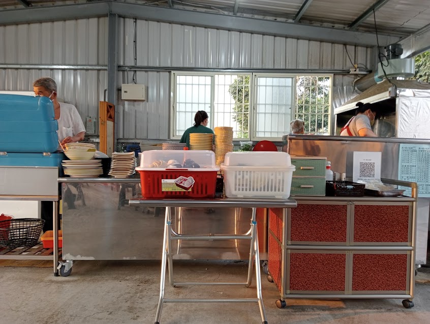 不一樣小吃部-美食-晚餐-推薦-熱炒-麵-在地美食