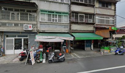 小鎮風味餐飲店