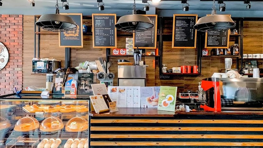 Louisa Coffee 路易．莎咖啡(嘉義民雄頭橋門市)