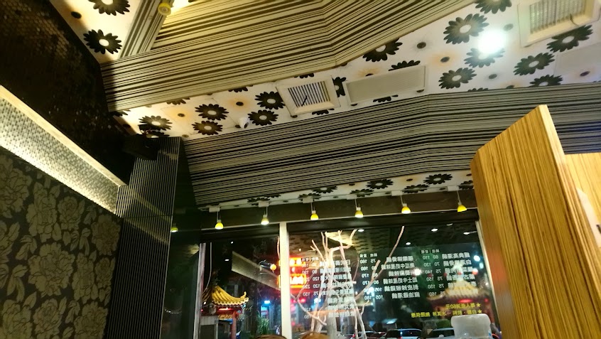 Oppa川丸子麻辣燙-民雄文化直營店