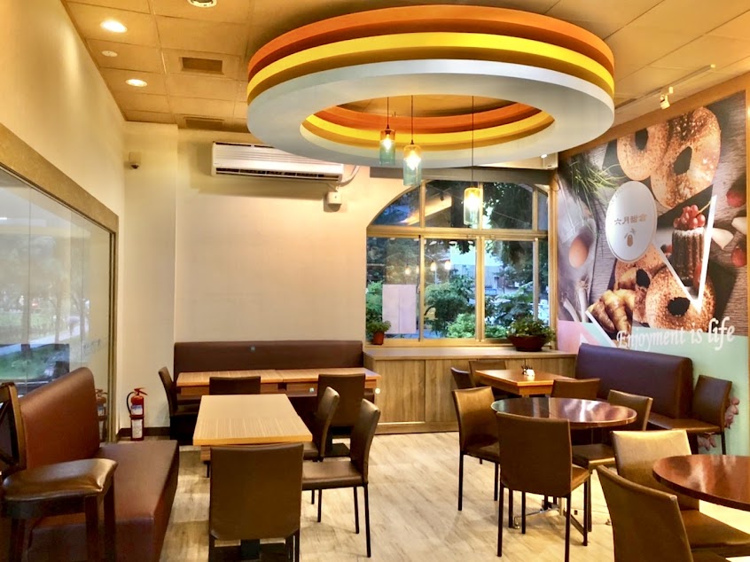 六月甜倉 June Desserts