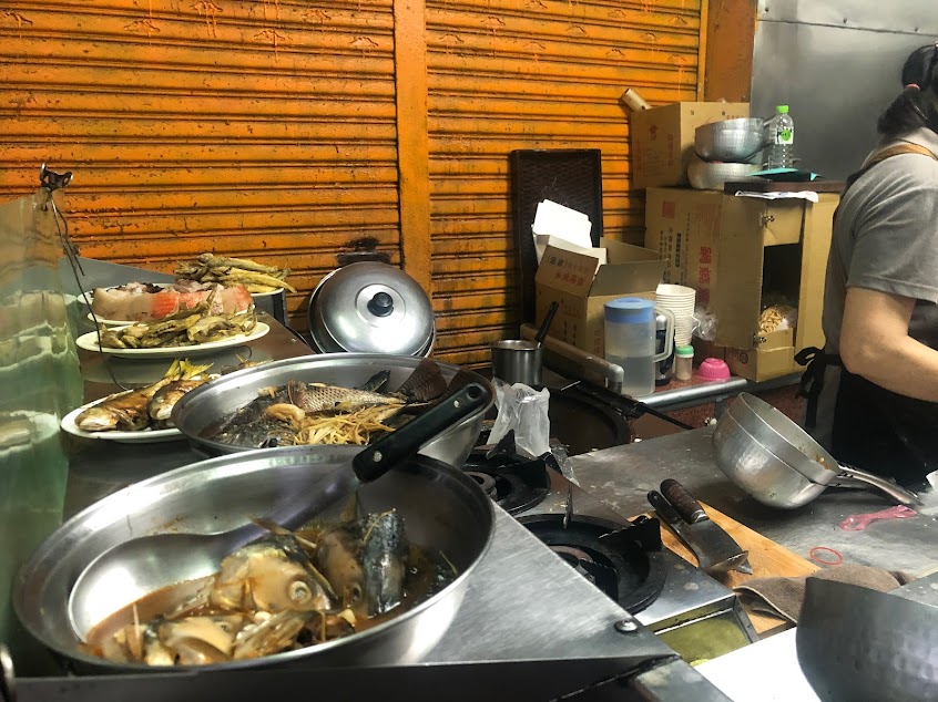 黃蚵仔煎 海鮮粥 炒飯