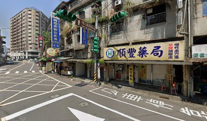 小雞吃蛋糕-基隆中華店