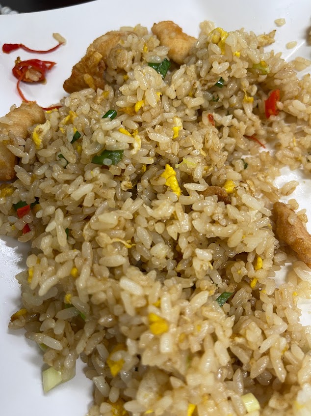 榮爸小廚麵飯館