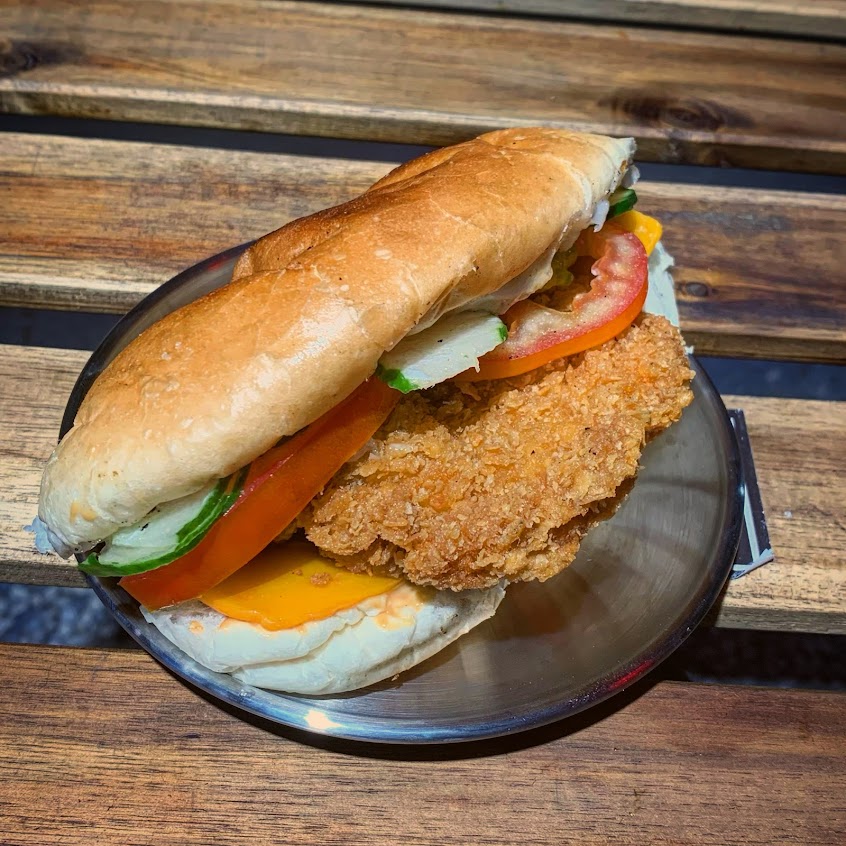 歹性底炭烤三明治