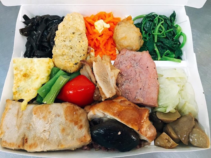 桂華養生自助餐