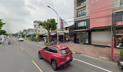 小雞吃蛋糕-屏東潮州店