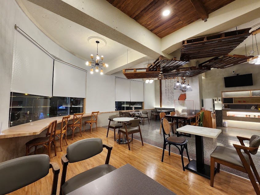 梁社漢排骨-屏東站前店