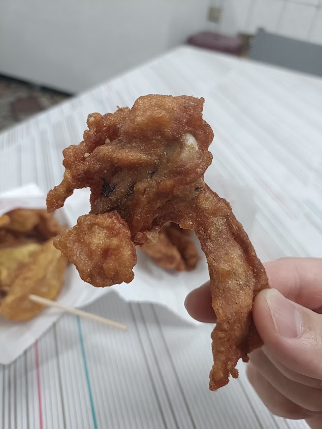 徐肉鮮：炸雞、米線