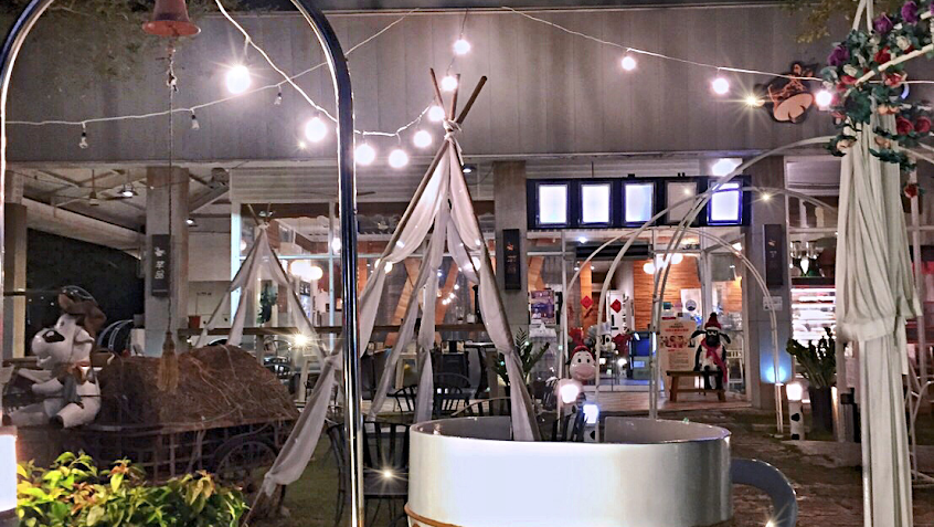 芊品優格甜品輕食餐廳（附設酒吧）