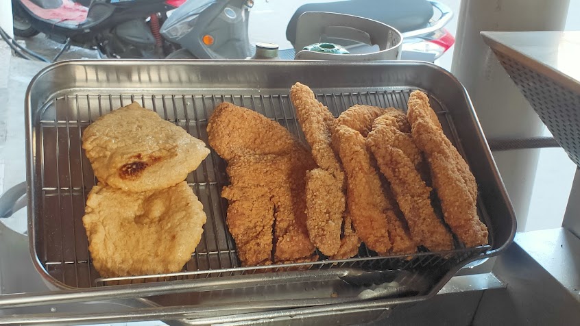 阿力香雞排(新園媽祖店)