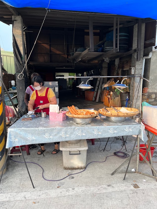 無名旗魚黑輪、炸物店