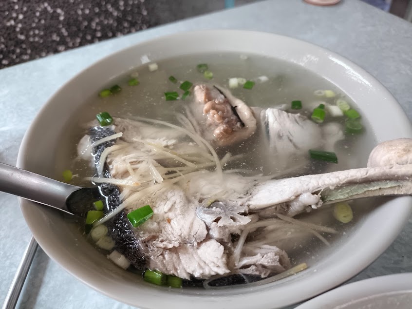 阿秋鮮魚湯