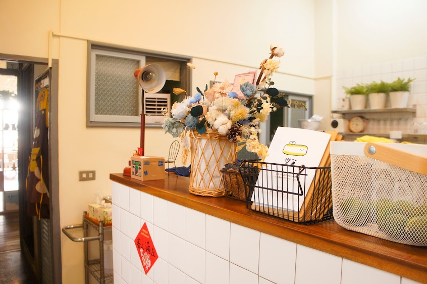 饗芙甜點（舒芙蕾鬆餅專賣店）（現點現做一份需25分鐘以上，請耐心等候）