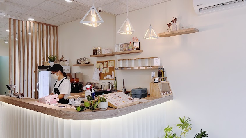 初禾甜點．咖啡 – 回嘉店