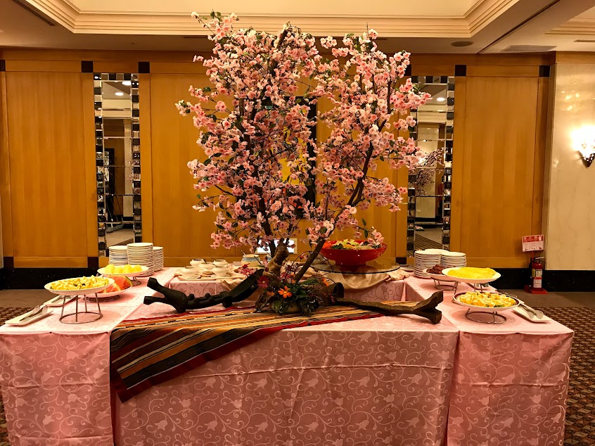 娜路彎美食餐廳