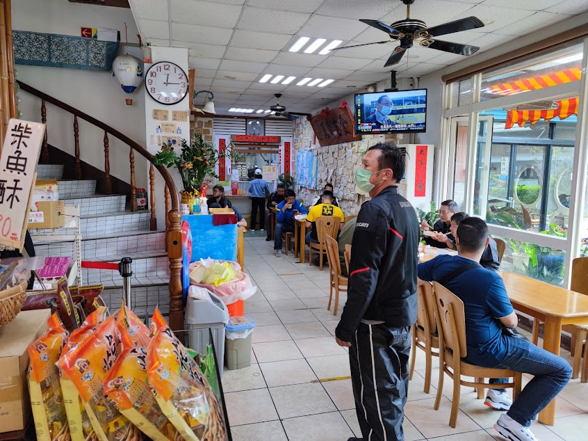 全美行 鐵路月台 池上便當