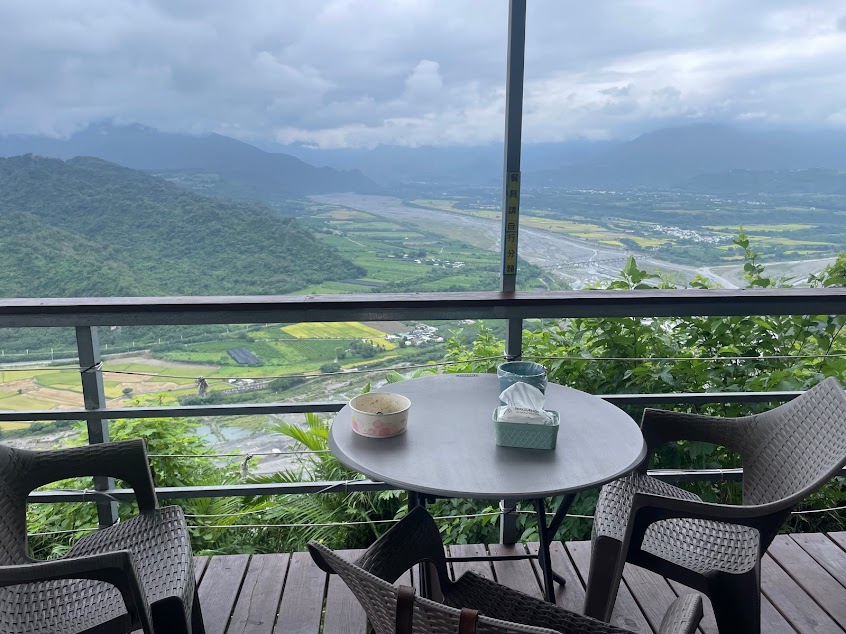 花藞藞玫瑰岩休閒農場