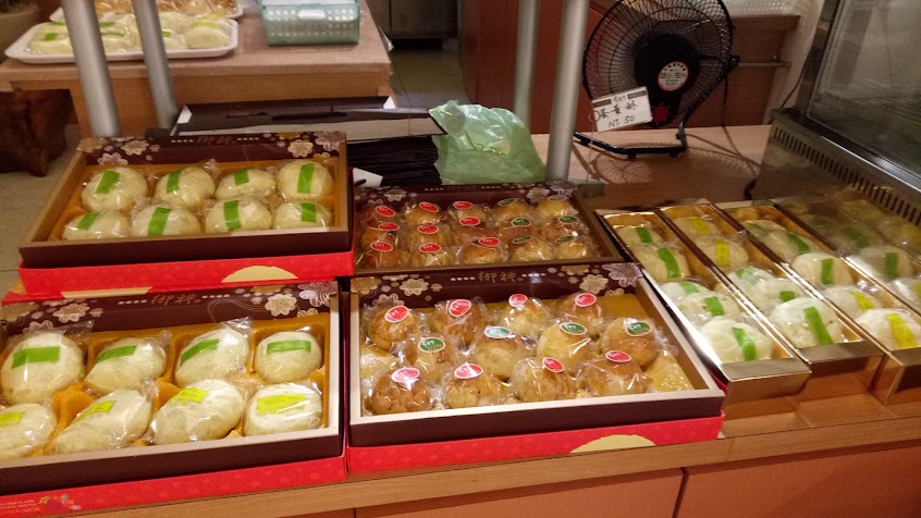 布雷得烘焙坊 │竹南運動公園麵包蛋糕咖啡 │苗北演藝廳麵包蛋糕咖啡│粽子禮盒