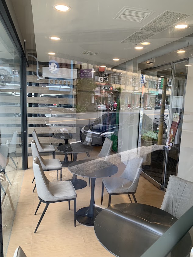 85度C 咖啡蛋糕飲料麵包-苑裡中山店