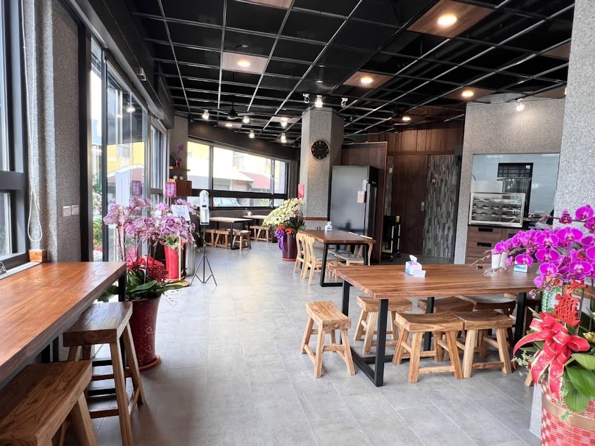 鵝行天下 萬家香麵館