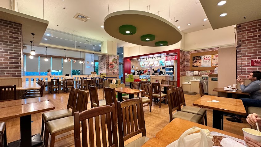 摩斯漢堡 西湖服務區店