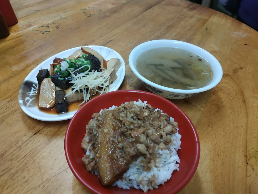 度小月肉燥飯