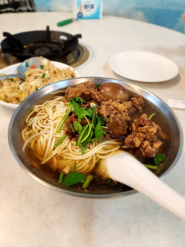 西螺海產排骨麵