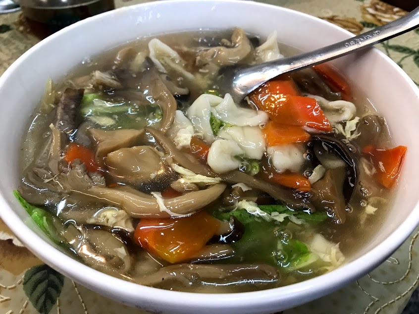 大六牛肉麵（建國店）