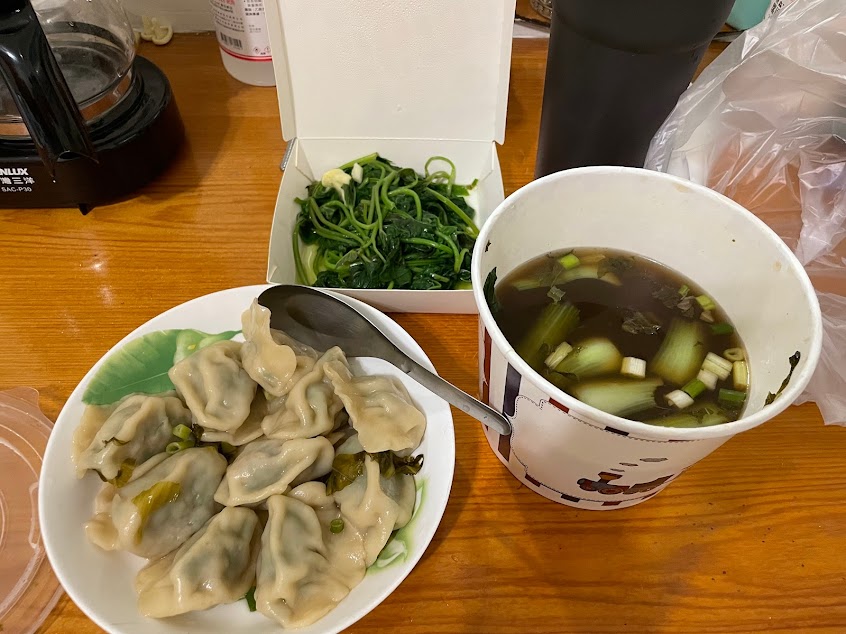 鳳林牛媽媽麵店