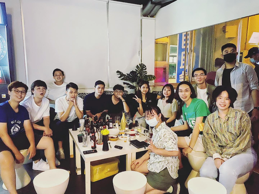 New Lady Darts（ 飛鏢酒吧）台北女孩