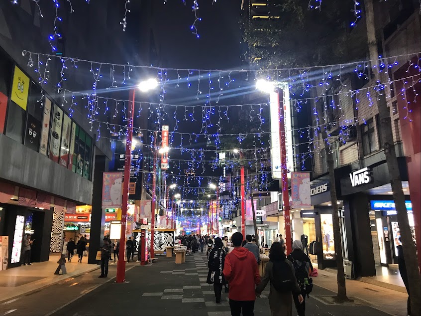 法老王KTV(峨眉店)