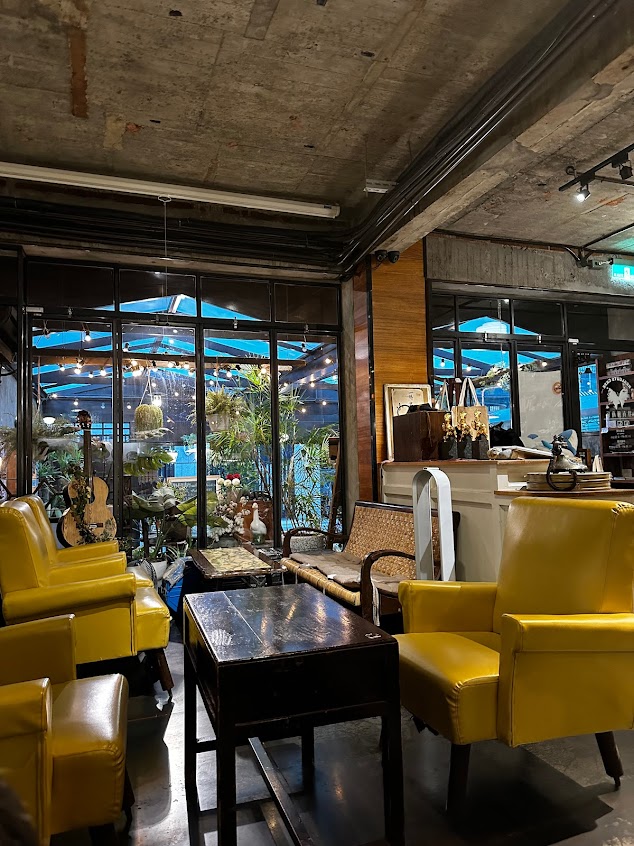 特有種商行Realguts cafe（藝文咖啡）