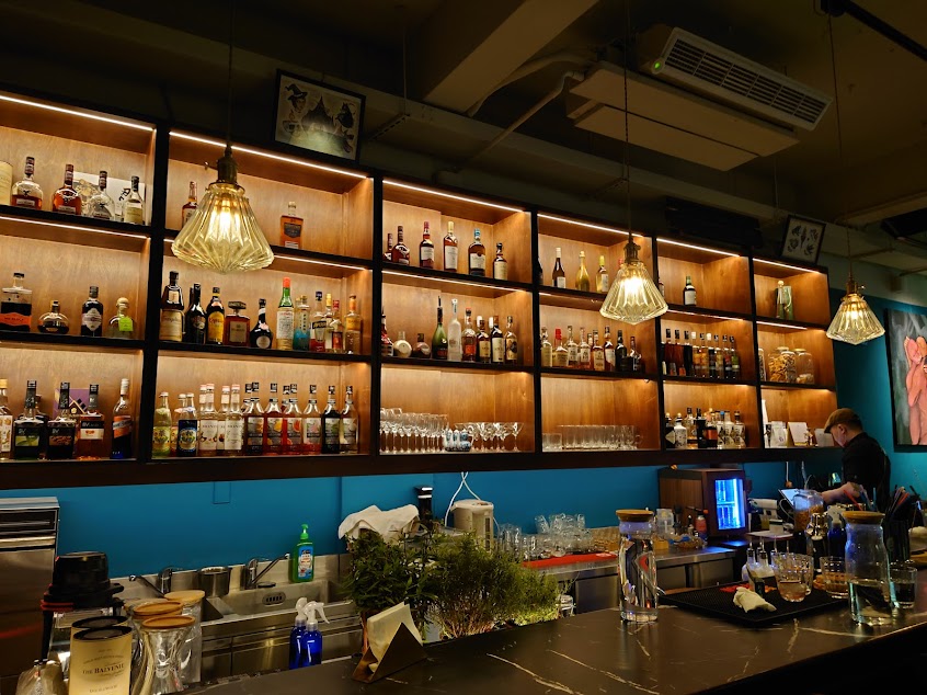 參號五金行-刺青酒吧