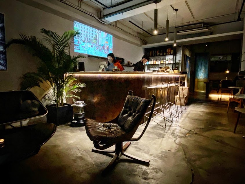 INFINITY .Yes Lounge