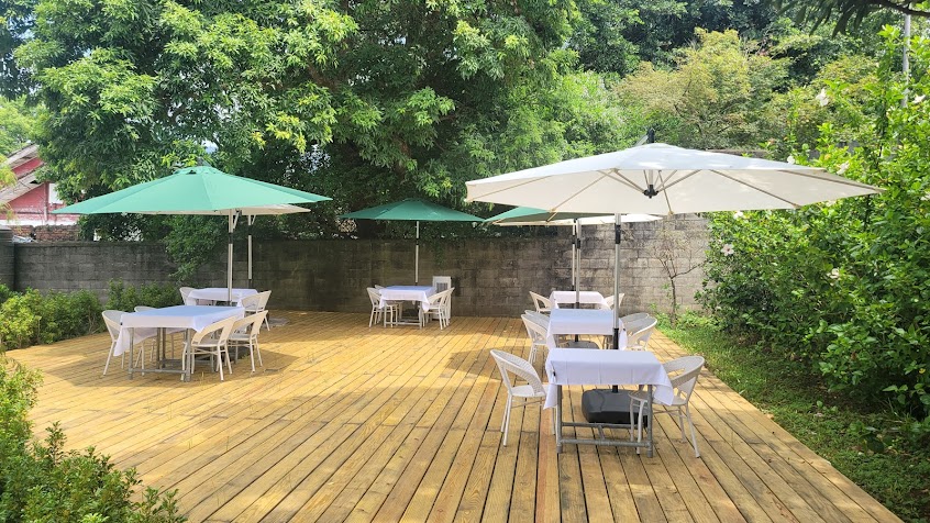 白房子Yang Ｍing Caf’e