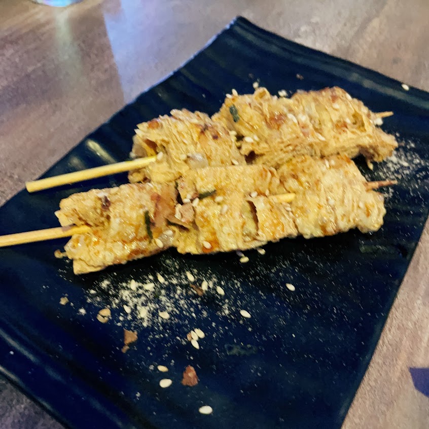 有一家燒烤炸物鍋物居酒屋