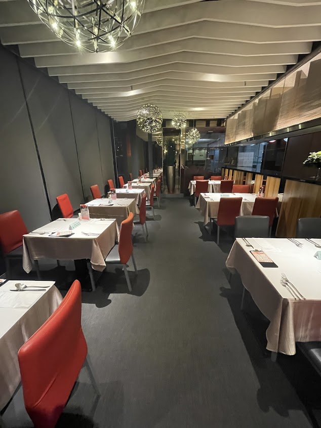 西堤牛排 中和板南店