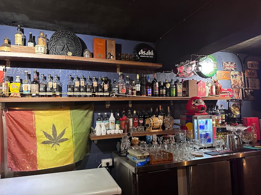 避楓棠 私藏酒食