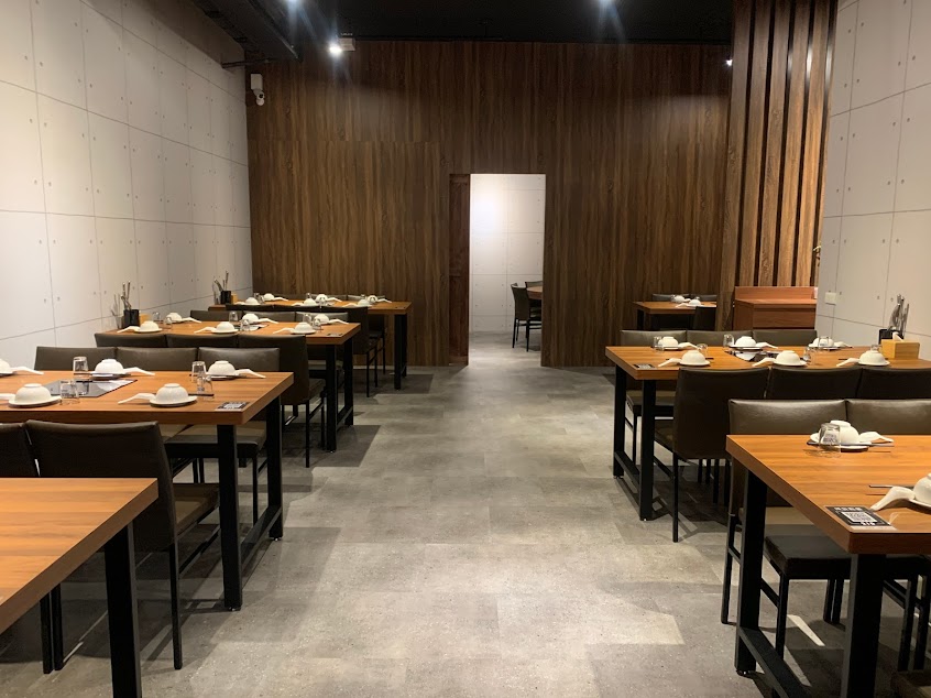 蒸煮流胡椒豬肚雞鍋