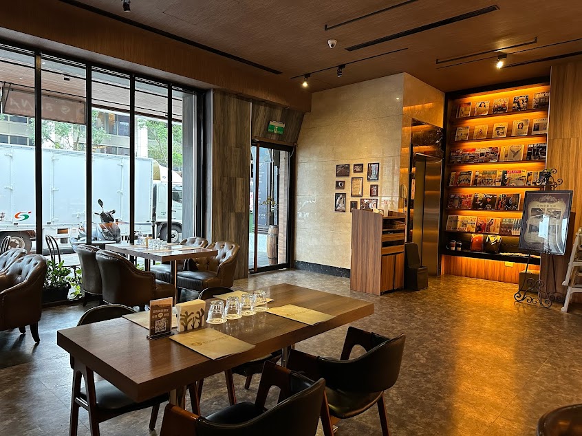 BUNA CAF’E 布納咖啡館 藝文館