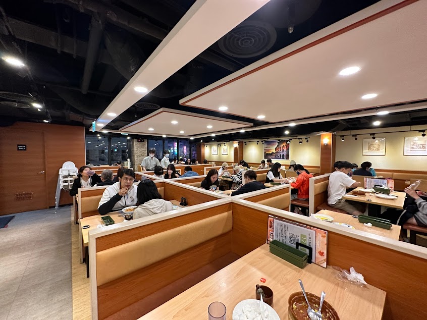 薩莉亞 桃園ATT店